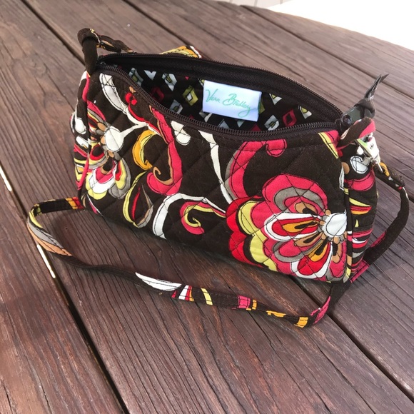 Vera Bradley Handbags - Vera Bradley purse.  NWOT! Excellent condition, never used, smoke free home.
